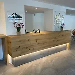 Aparthotel Krone - Self Check-in Unterseen