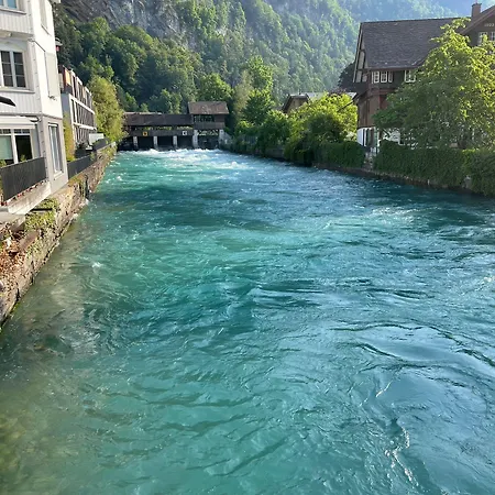 Krone - Self Check-in 3* Unterseen