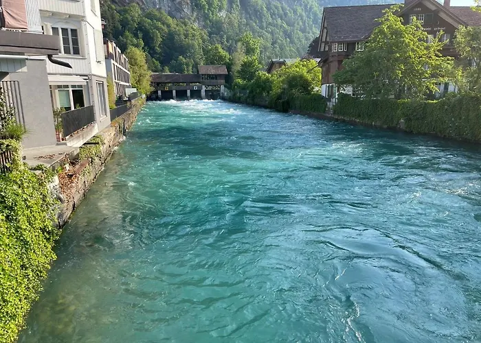 Krone - Self Check-in Unterseen