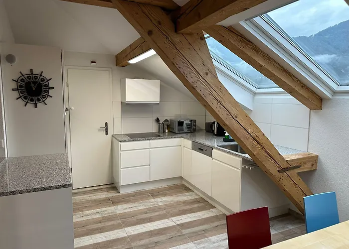 Krone - Self Check-in Hotel apartamentowy Unterseen