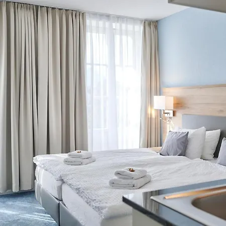 Krone - Self Check-in Aparthotel 3*